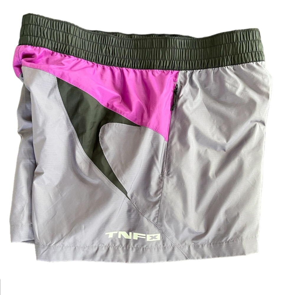 THE NORTH FACE TNF Purple Grey Mesh Lined Shorts NWOT 4" Inseam Size LARGE - Picture 8 of 10